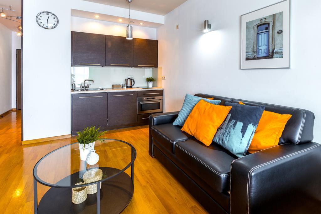 Friendhouse Apartments Angel City Krakow Luaran gambar